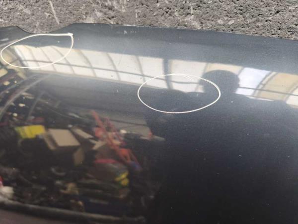 CAPOT VW POLO 9N - Vue 3